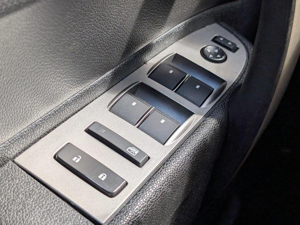 used 2013 GMC Sierra 1500 car, priced at $11,995