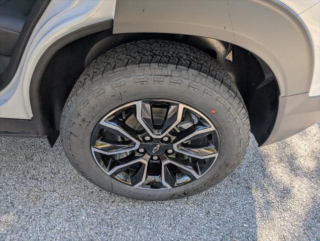 new 2025 Chevrolet TrailBlazer car, priced at $30,035