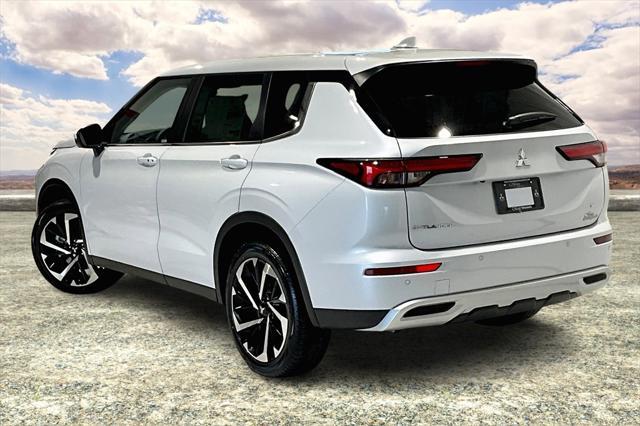 new 2024 Mitsubishi Outlander car, priced at $32,880