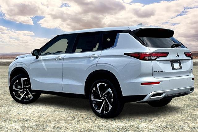 new 2024 Mitsubishi Outlander car, priced at $32,880