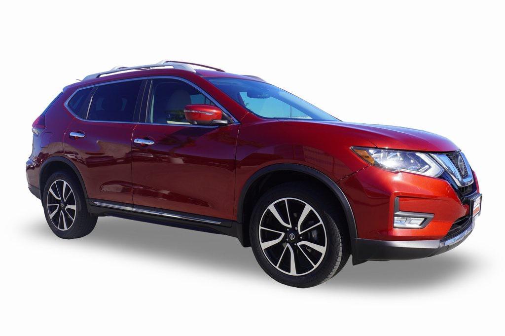 used 2019 Nissan Rogue car, priced at $15,999