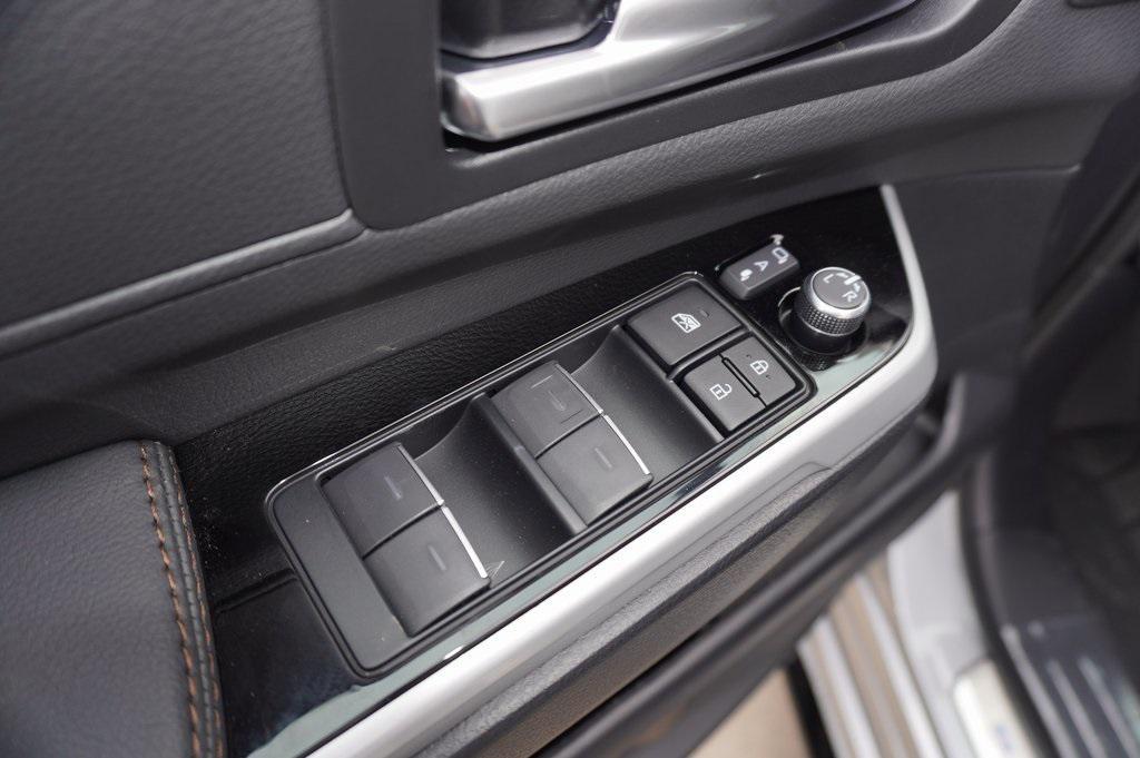 new 2025 Toyota Sienna car, priced at $55,044