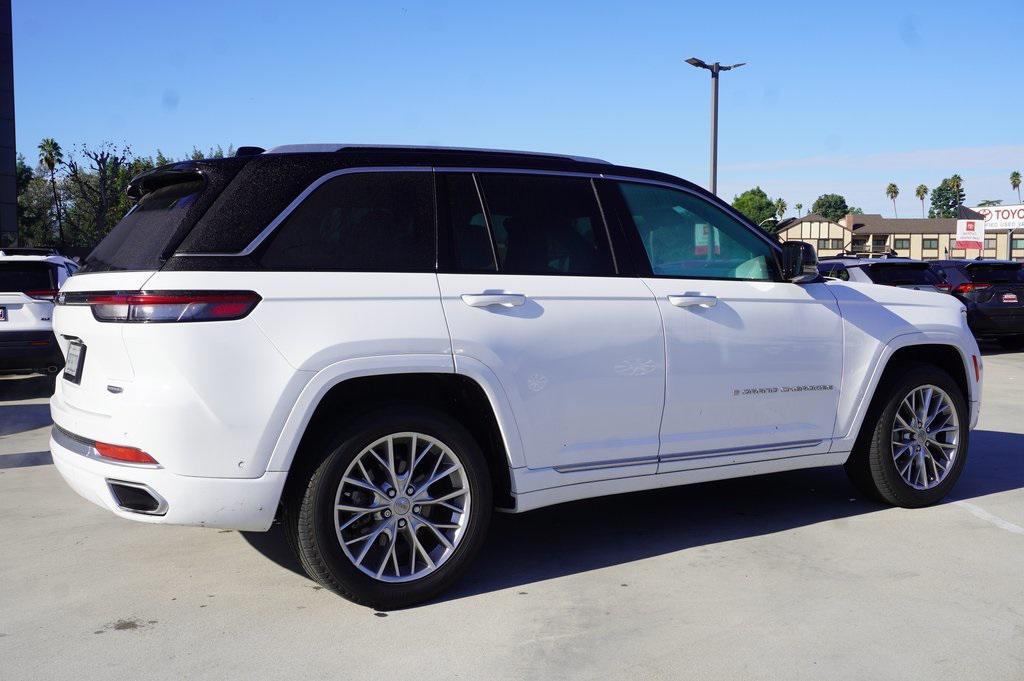 used 2022 Jeep Grand Cherokee car, priced at $40,000