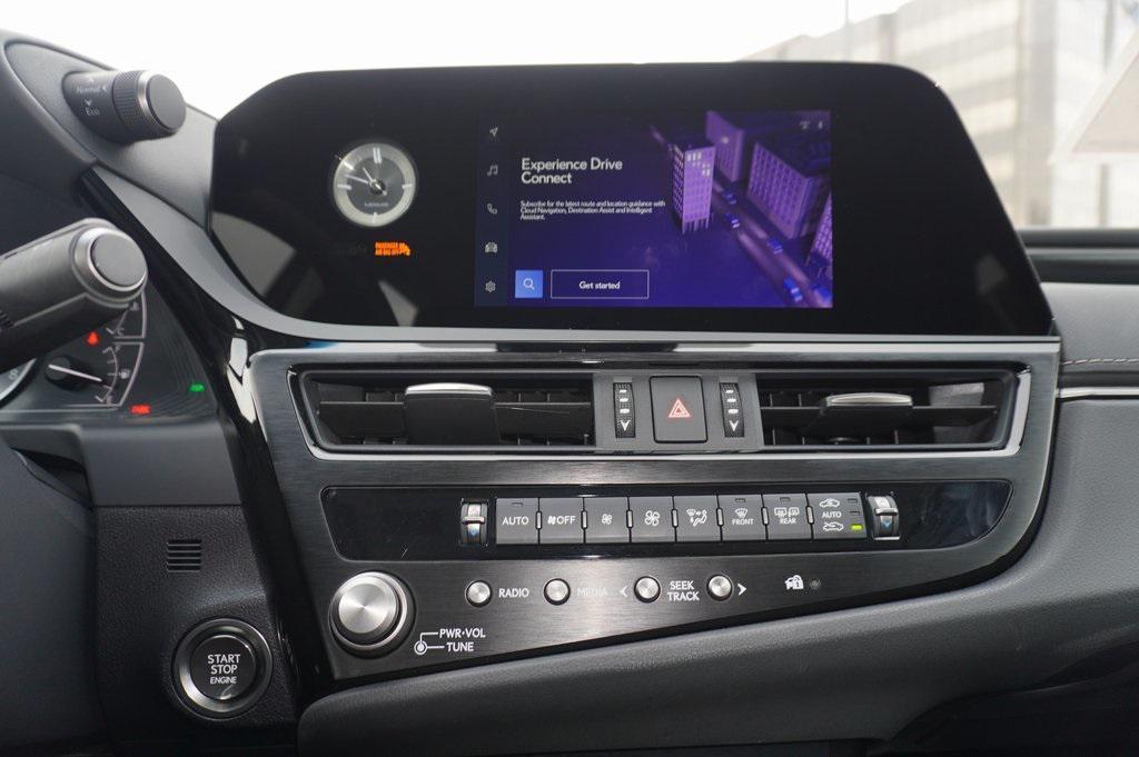 used 2025 Lexus ES 350 car, priced at $41,000