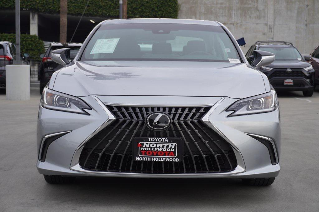 used 2025 Lexus ES 350 car, priced at $41,000