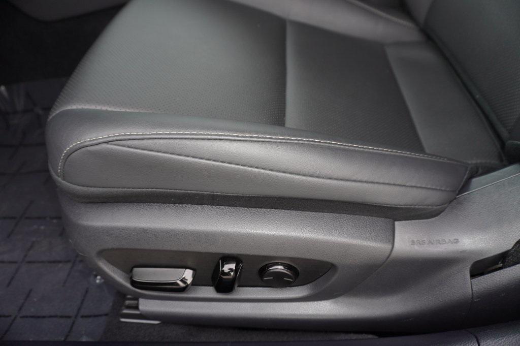 used 2025 Lexus ES 350 car, priced at $41,000