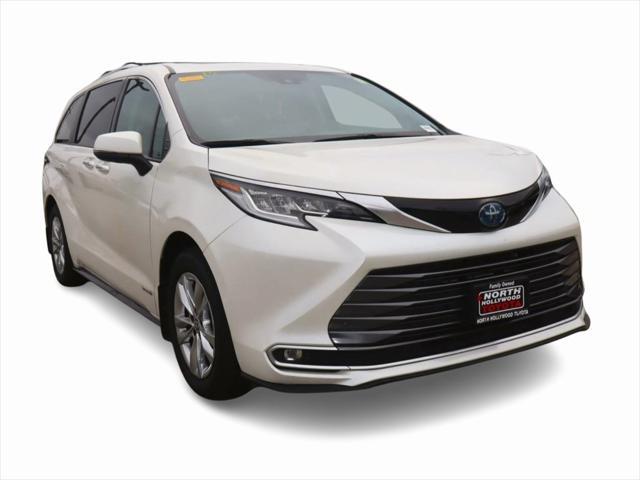 used 2021 Toyota Sienna car