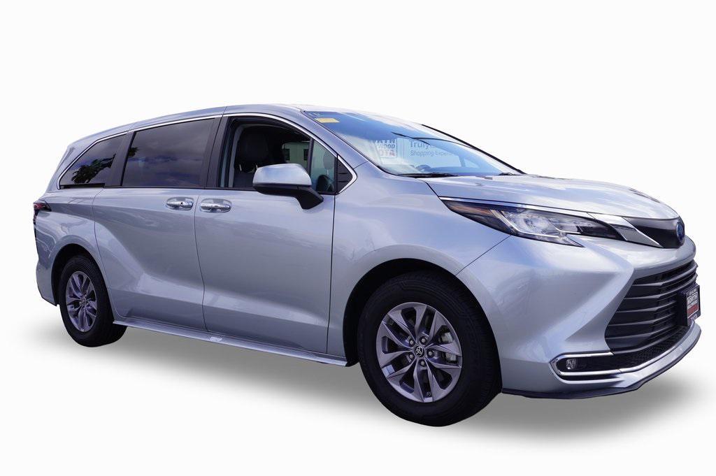 used 2023 Toyota Sienna car, priced at $44,000