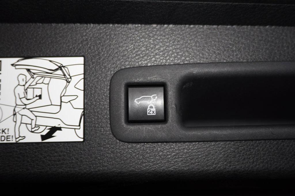 used 2023 Toyota Sienna car, priced at $44,000