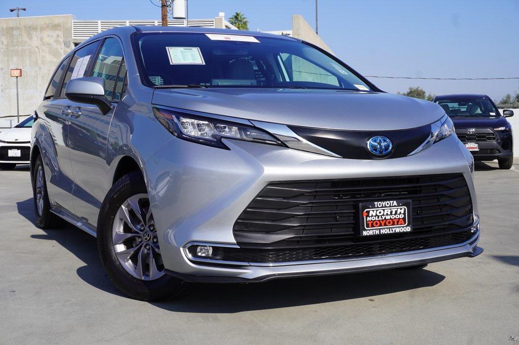 used 2023 Toyota Sienna car, priced at $44,000