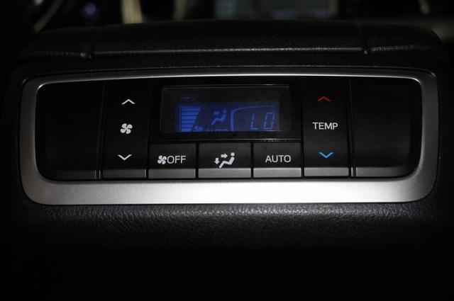 used 2018 Toyota Highlander car, priced at $23,484