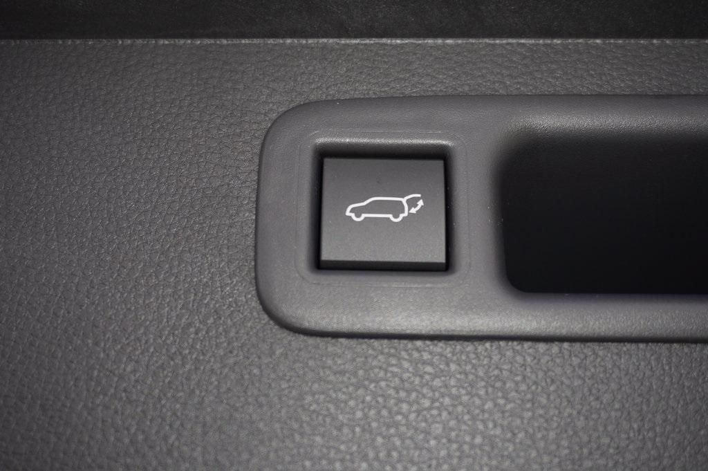 new 2026 Toyota Highlander car, priced at $53,573