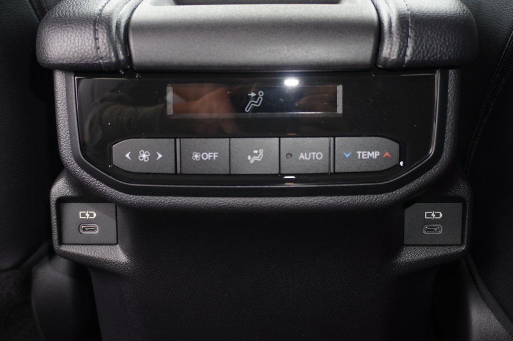 new 2025 Toyota Grand Highlander Hybrid car, priced at $52,046