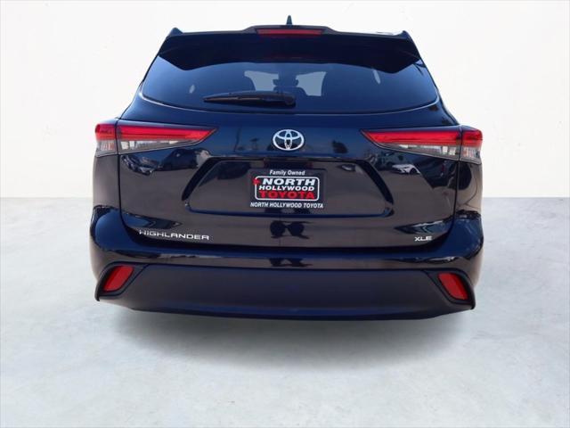 used 2021 Toyota Highlander car, priced at $31,998