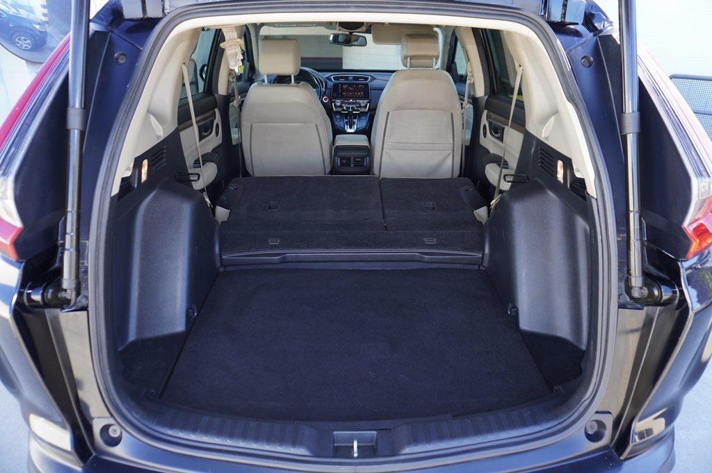 used 2017 Honda CR-V car, priced at $14,000