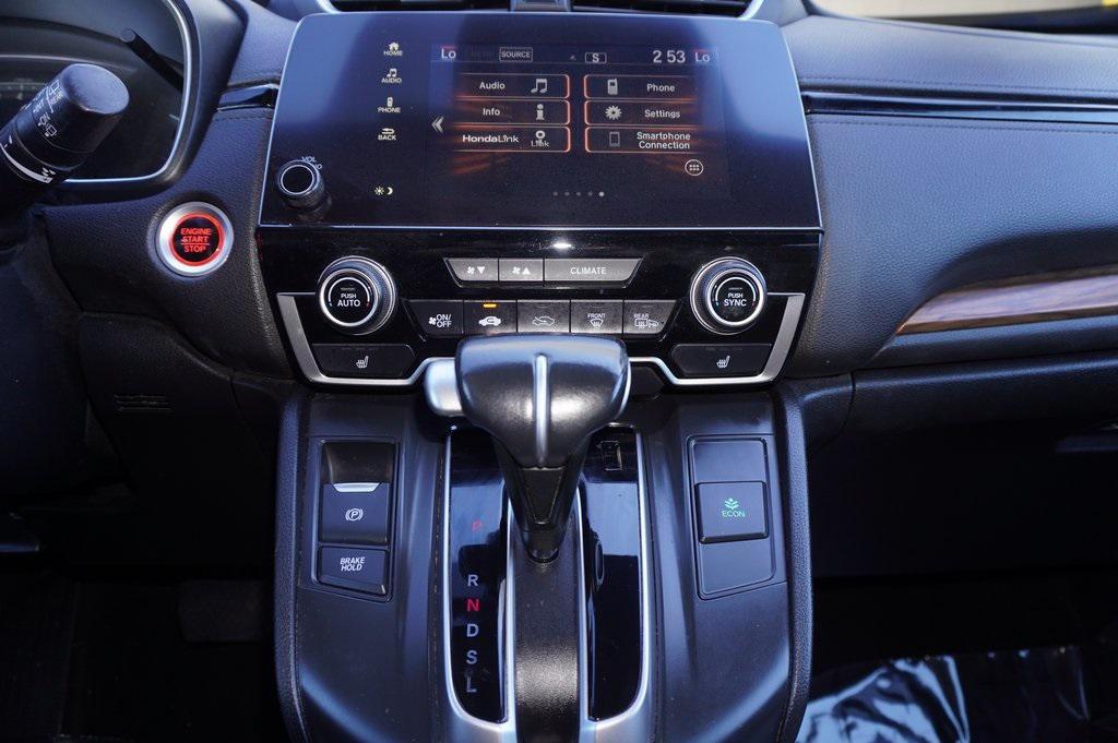 used 2017 Honda CR-V car, priced at $14,000