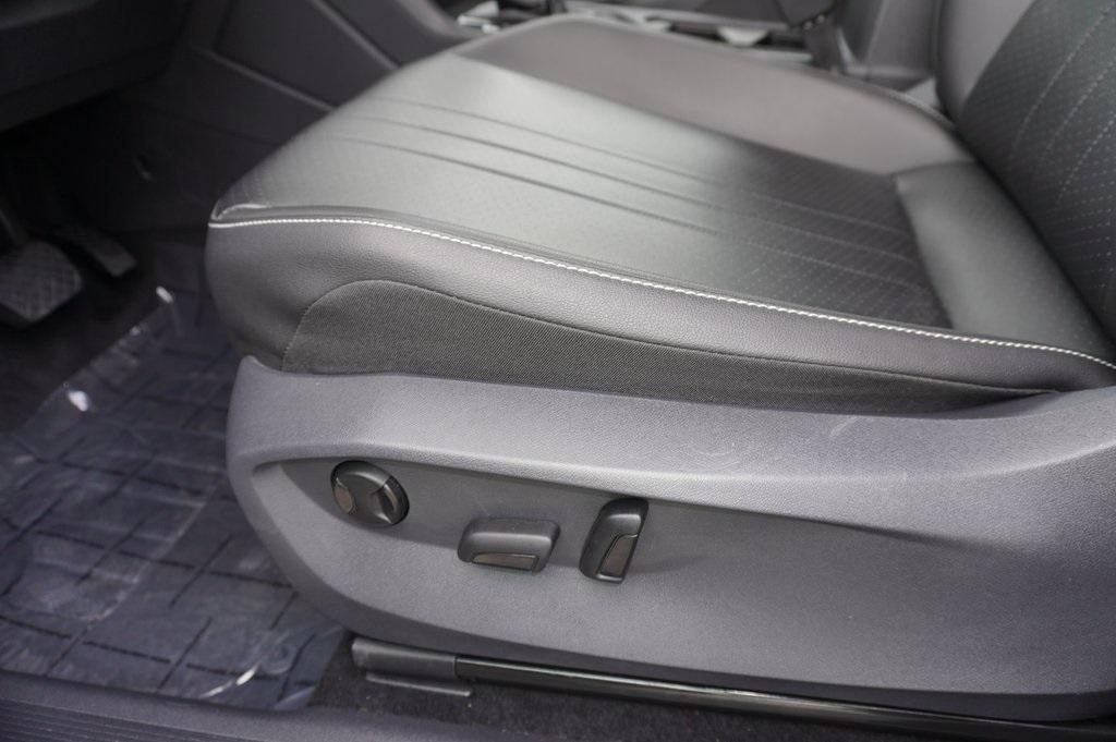 used 2022 Volkswagen Tiguan car, priced at $20,000