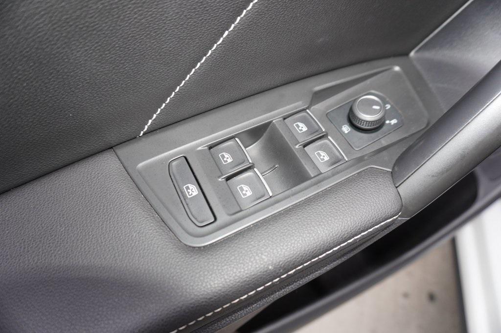 used 2022 Volkswagen Tiguan car, priced at $20,000