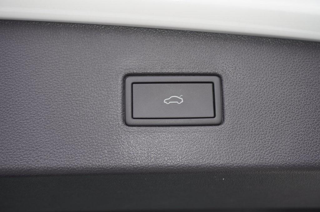 used 2022 Volkswagen Tiguan car, priced at $20,000