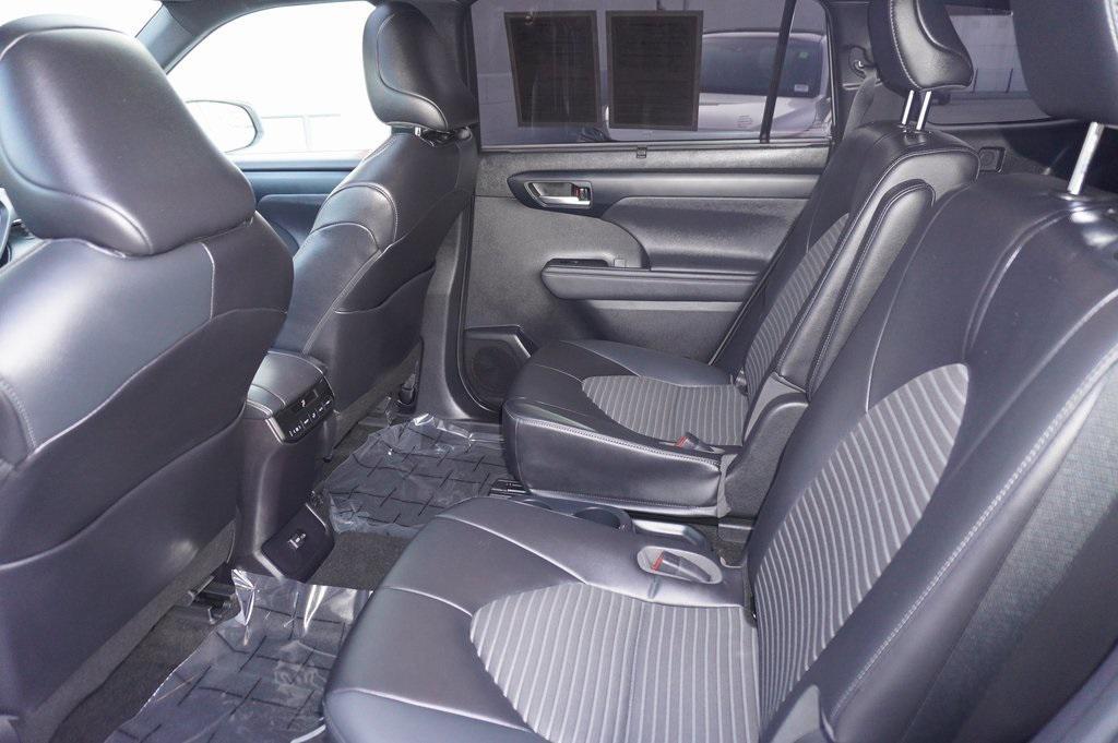 used 2023 Toyota Highlander car, priced at $38,000