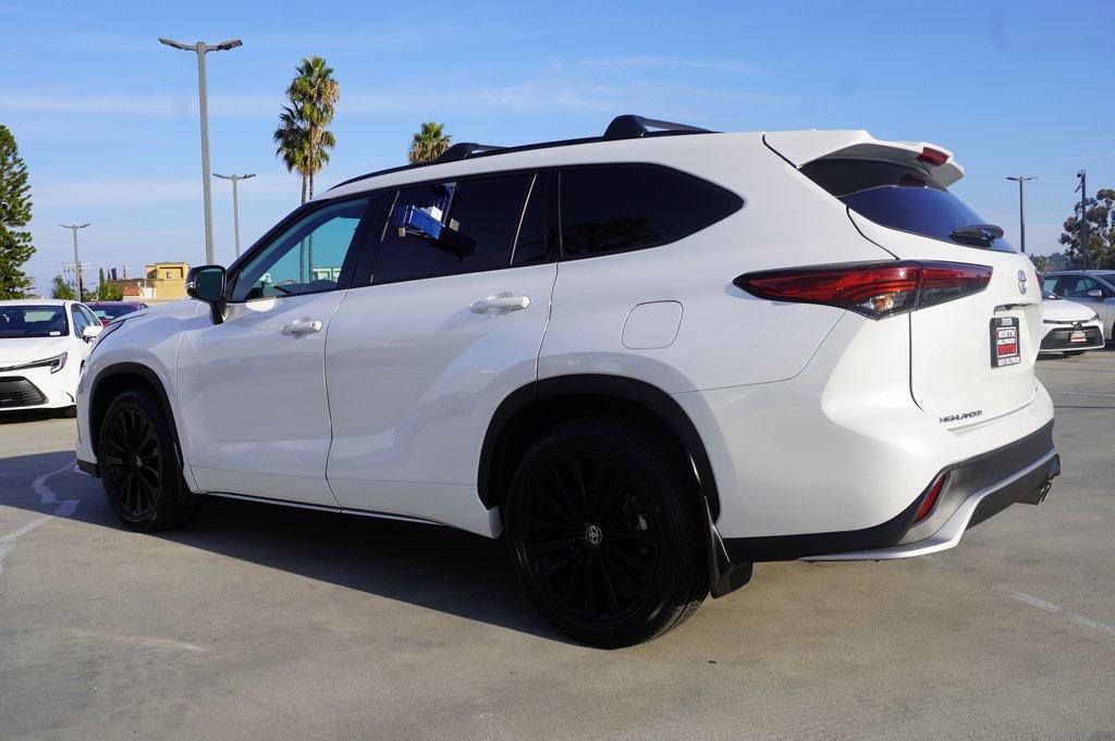 used 2023 Toyota Highlander car, priced at $38,000