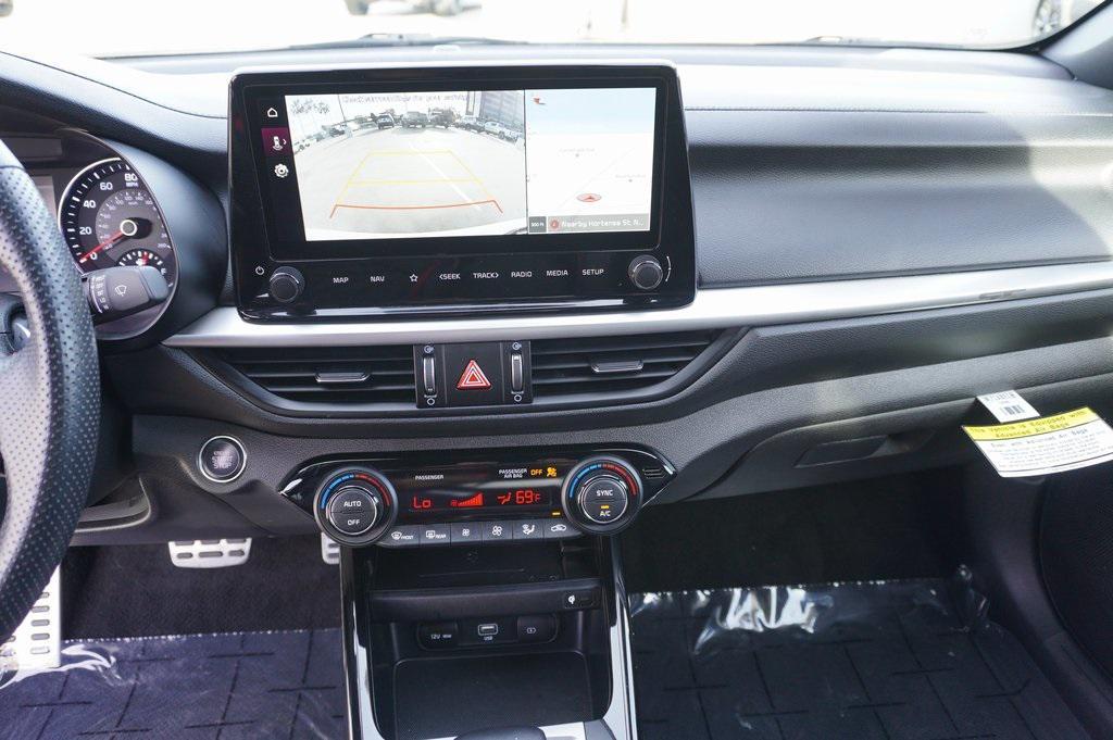 used 2023 Kia Forte car