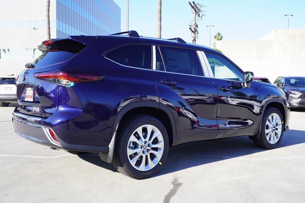 new 2026 Toyota Highlander car, priced at $53,573