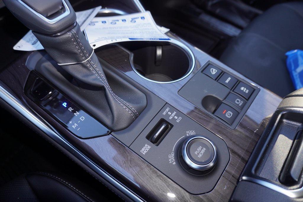 new 2026 Toyota Highlander car, priced at $53,573