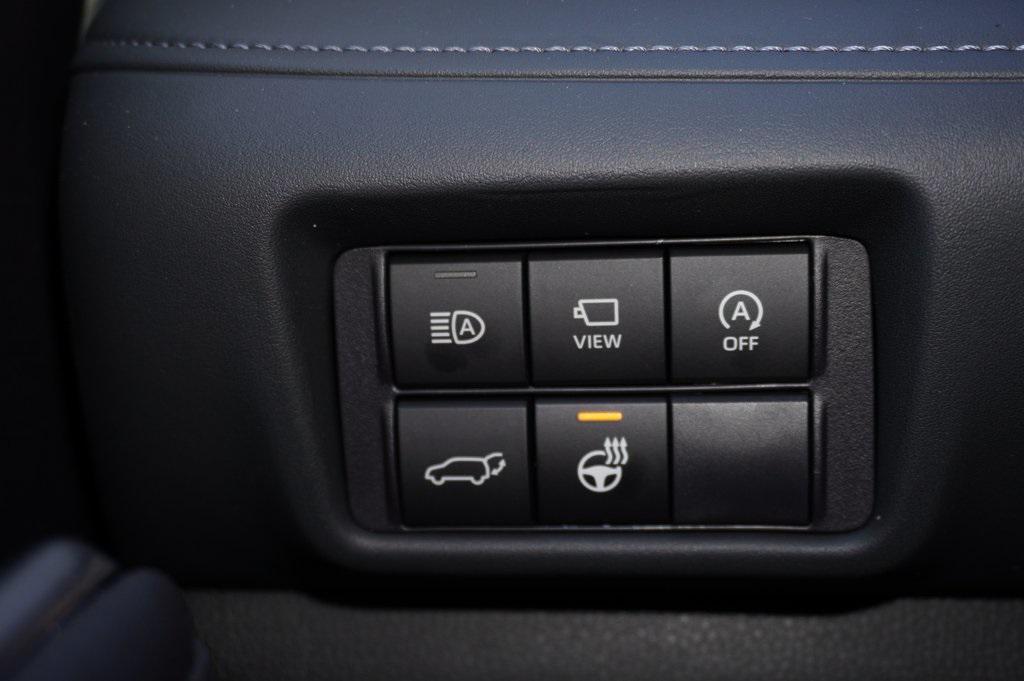 new 2026 Toyota Highlander car, priced at $53,573