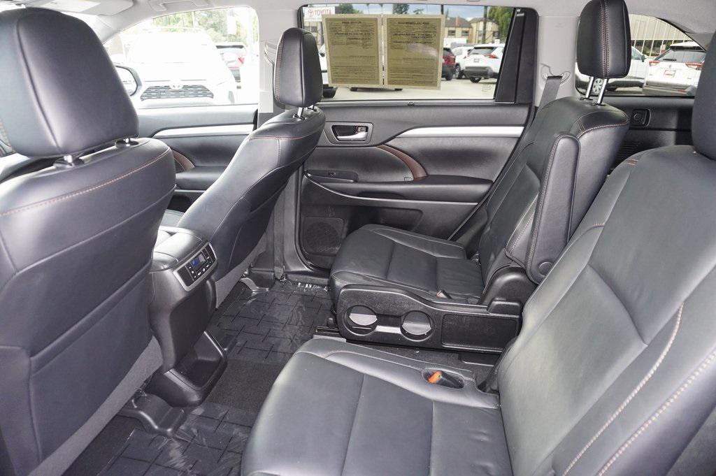 used 2017 Toyota Highlander car, priced at $18,500