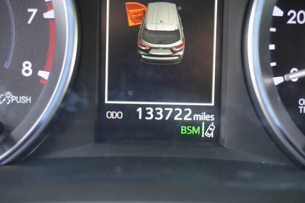 used 2017 Toyota Highlander car, priced at $18,500