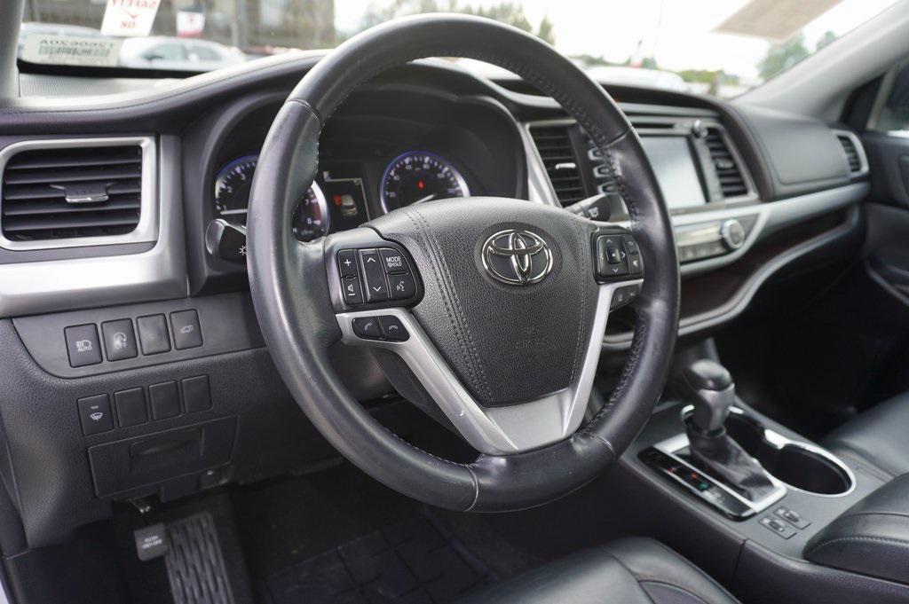used 2017 Toyota Highlander car, priced at $18,500
