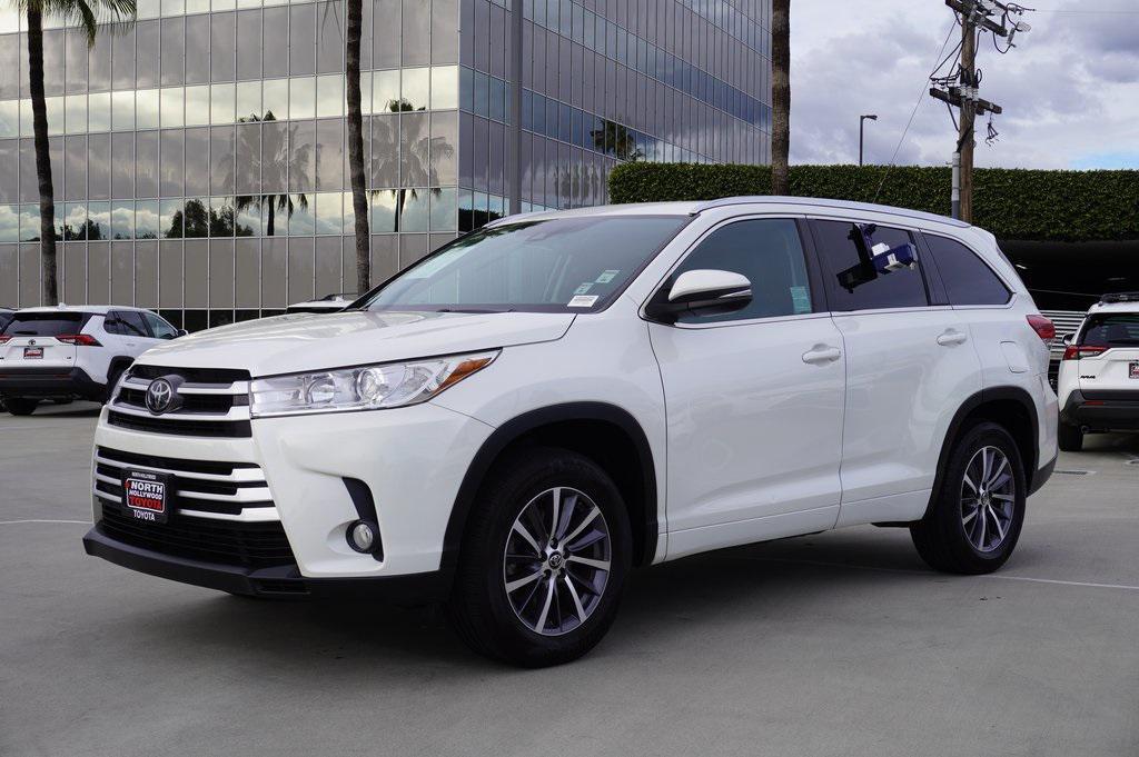 used 2017 Toyota Highlander car, priced at $18,500