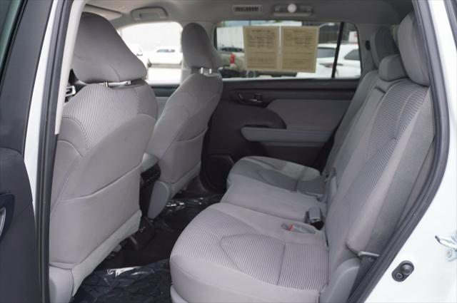 used 2023 Toyota Highlander car, priced at $37,441