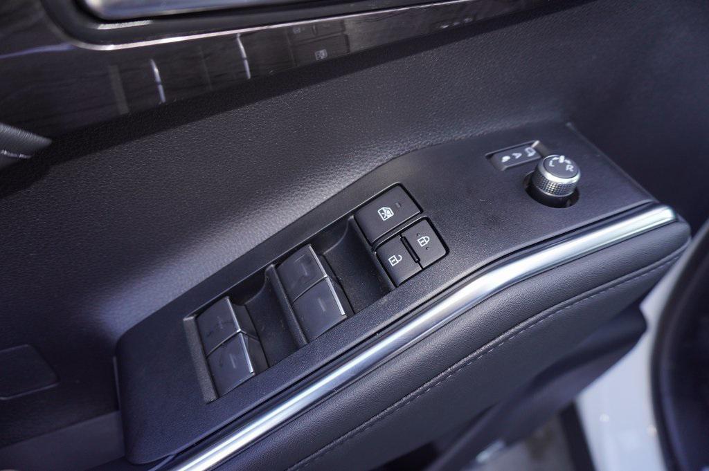 new 2026 Toyota Highlander car, priced at $54,048