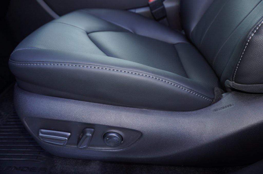 new 2026 Toyota Highlander car, priced at $54,048