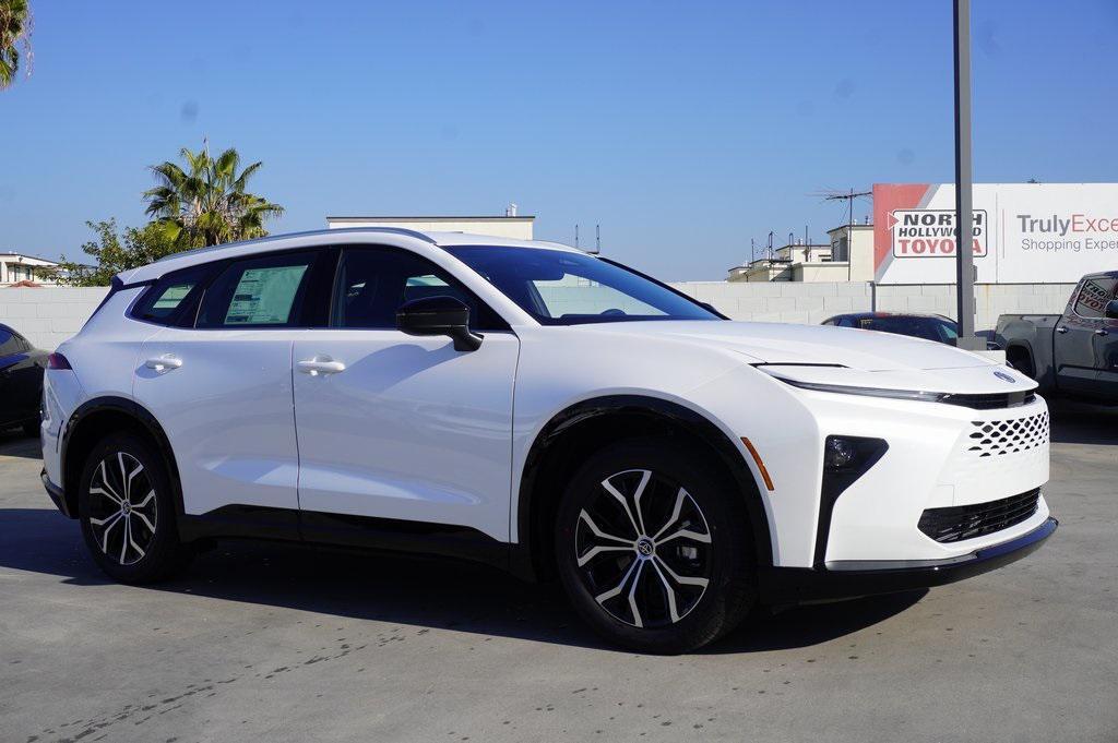 new 2025 Toyota Crown Signia car, priced at $46,594