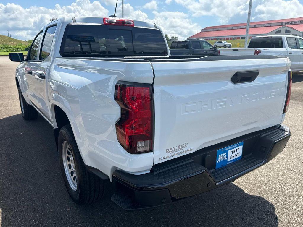 new 2026 Chevrolet Colorado car, priced at $33,900