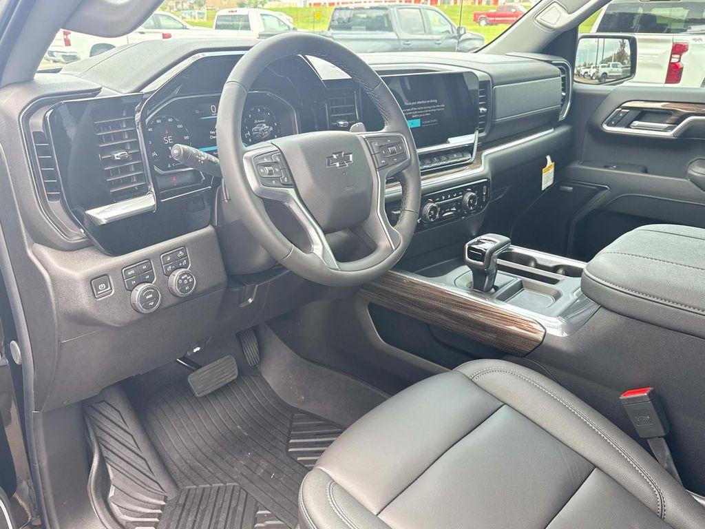 new 2026 Chevrolet Silverado 1500 car, priced at $61,900