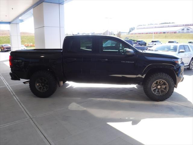 new 2024 Chevrolet Colorado car, priced at $39,900