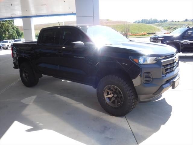 new 2024 Chevrolet Colorado car, priced at $39,900