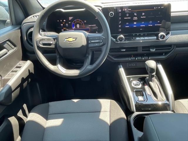 new 2025 Chevrolet Colorado car, priced at $38,615