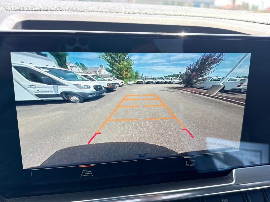 used 2022 GMC Sierra 1500 car, priced at $40,997