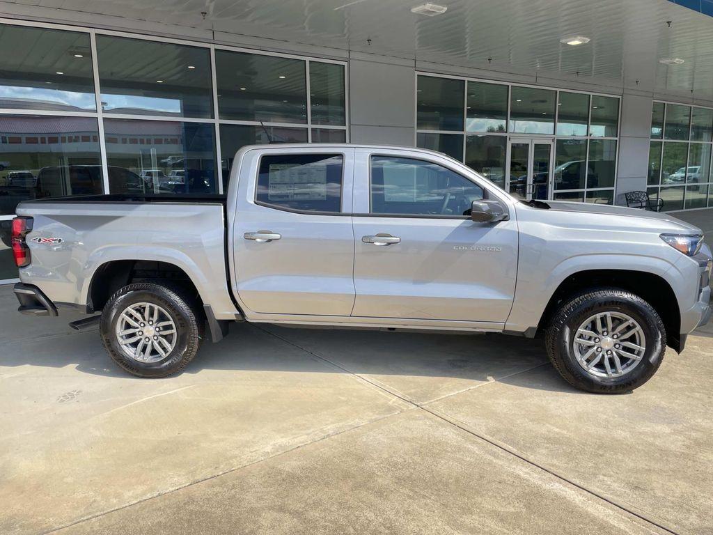 new 2025 Chevrolet Colorado car, priced at $40,240