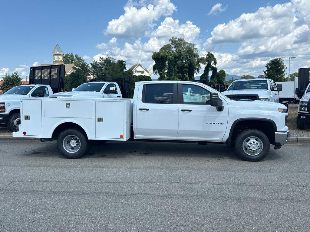 new 2025 Chevrolet Silverado 3500 car, priced at $77,495