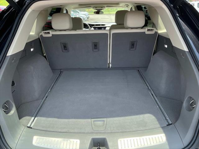 used 2020 Cadillac XT5 car, priced at $23,997