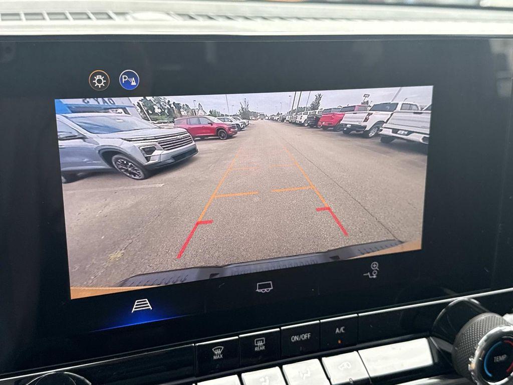 new 2026 Chevrolet Colorado car, priced at $37,900