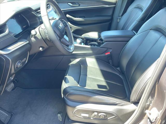 used 2023 Jeep Grand Cherokee L car, priced at $40,997