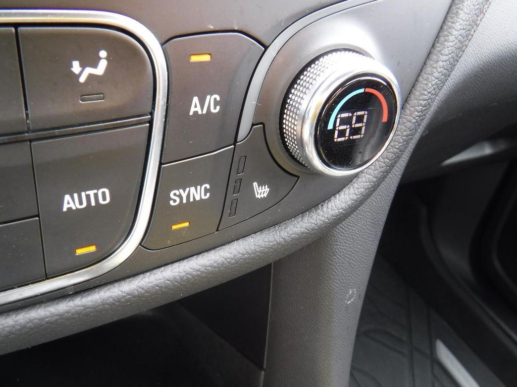 used 2024 Chevrolet Equinox car, priced at $26,997