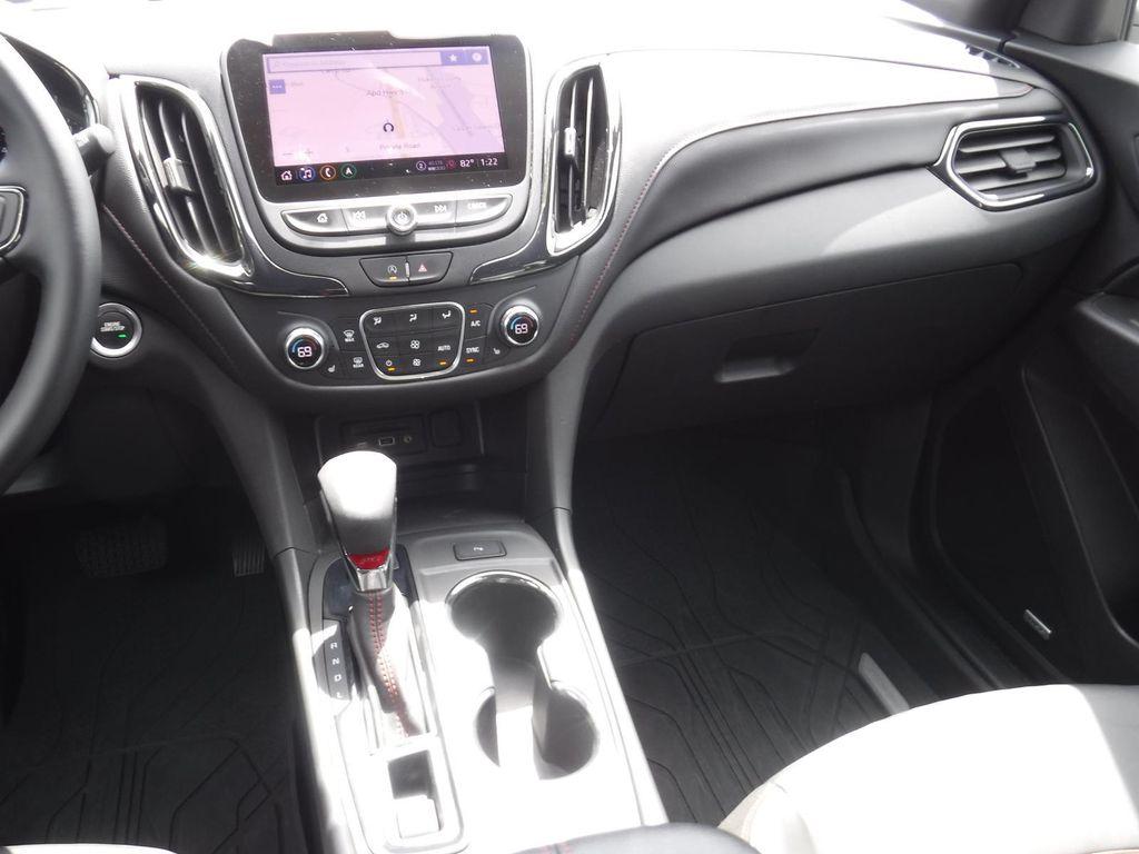 used 2024 Chevrolet Equinox car, priced at $26,997